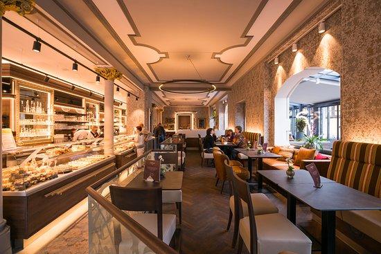 Cafe Toscana